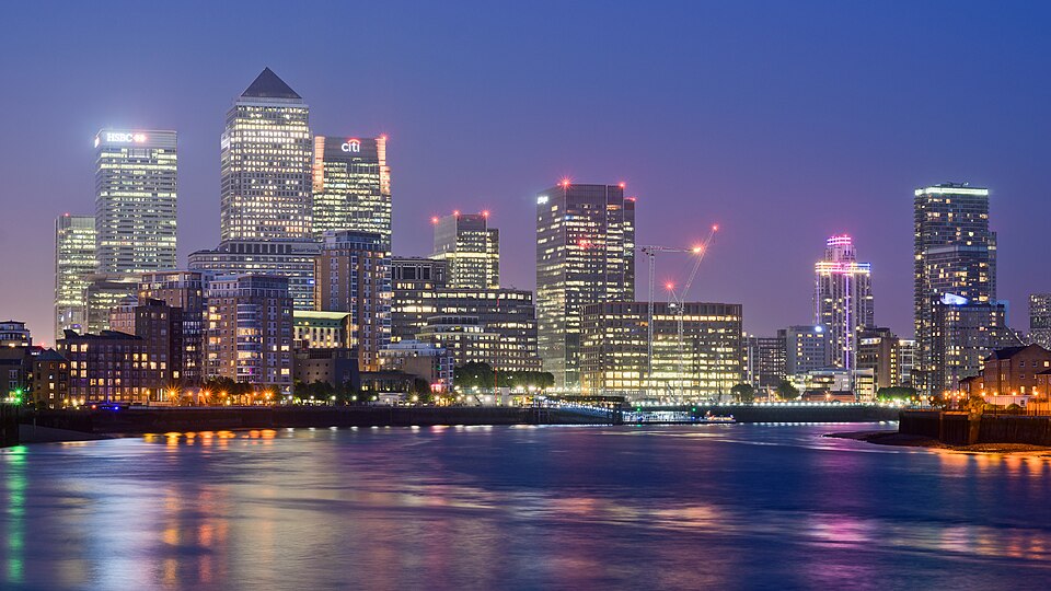 Canary Wharf at dusk